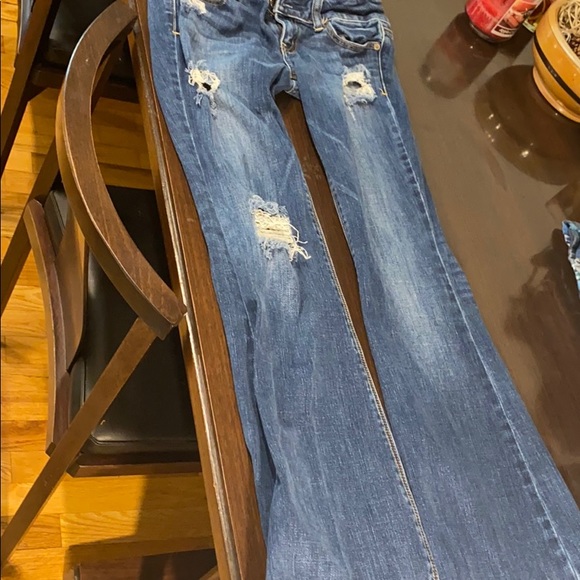 Jeans - Picture 1 of 2